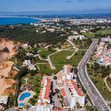 Ocean Solar Do Vau W/ Pool By Lovelystay * Portimão