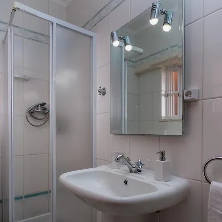 Appartement Ocean Solar Do Vau W/ Pool By Lovelystay