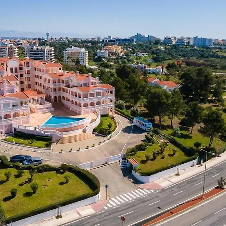 Ocean Solar Do Vau W/ Pool By Lovelystay Appartement